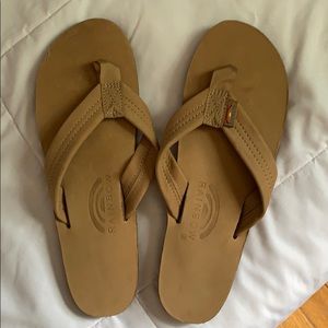 Women’s Light Brown Rainbow Sandals
